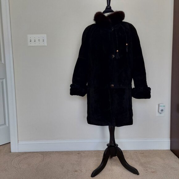 Vintage Neiman Marcus Black Suede Coat w/ Faux Fur Lining. Women's L - Picture 7 of 7